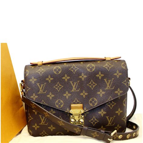 metis louis vuitton review|louis vuitton metis crossbody.